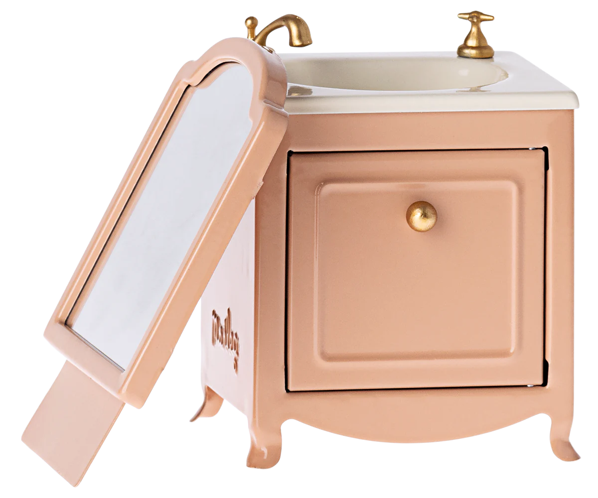 Sink Dresser, Mouse - Powder