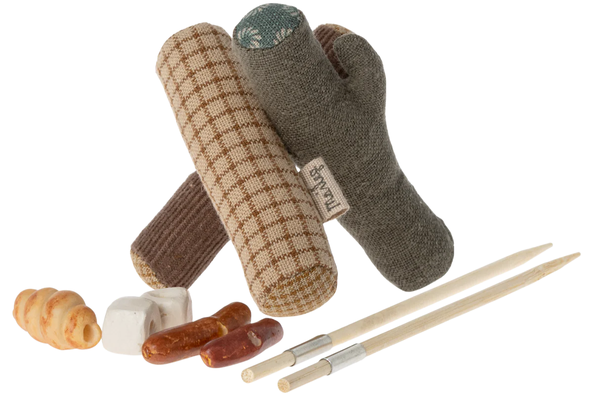 Bonfire set, Mouse