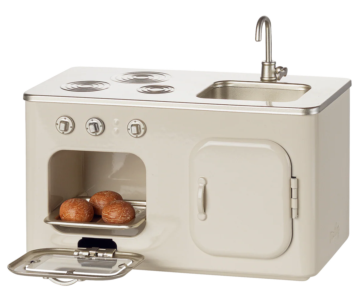Kitchen, Miniature