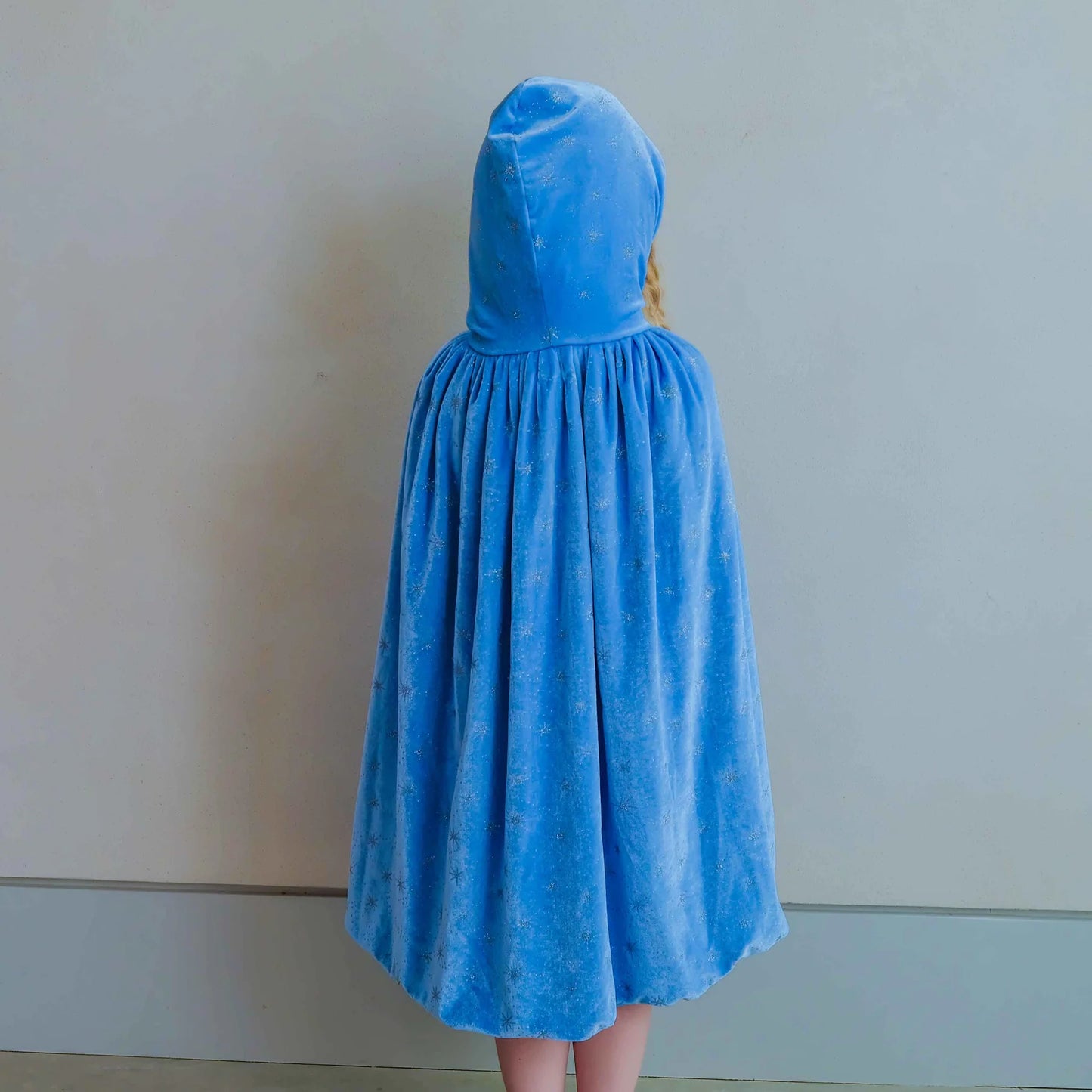 Ice Queen Cape Blue - OS