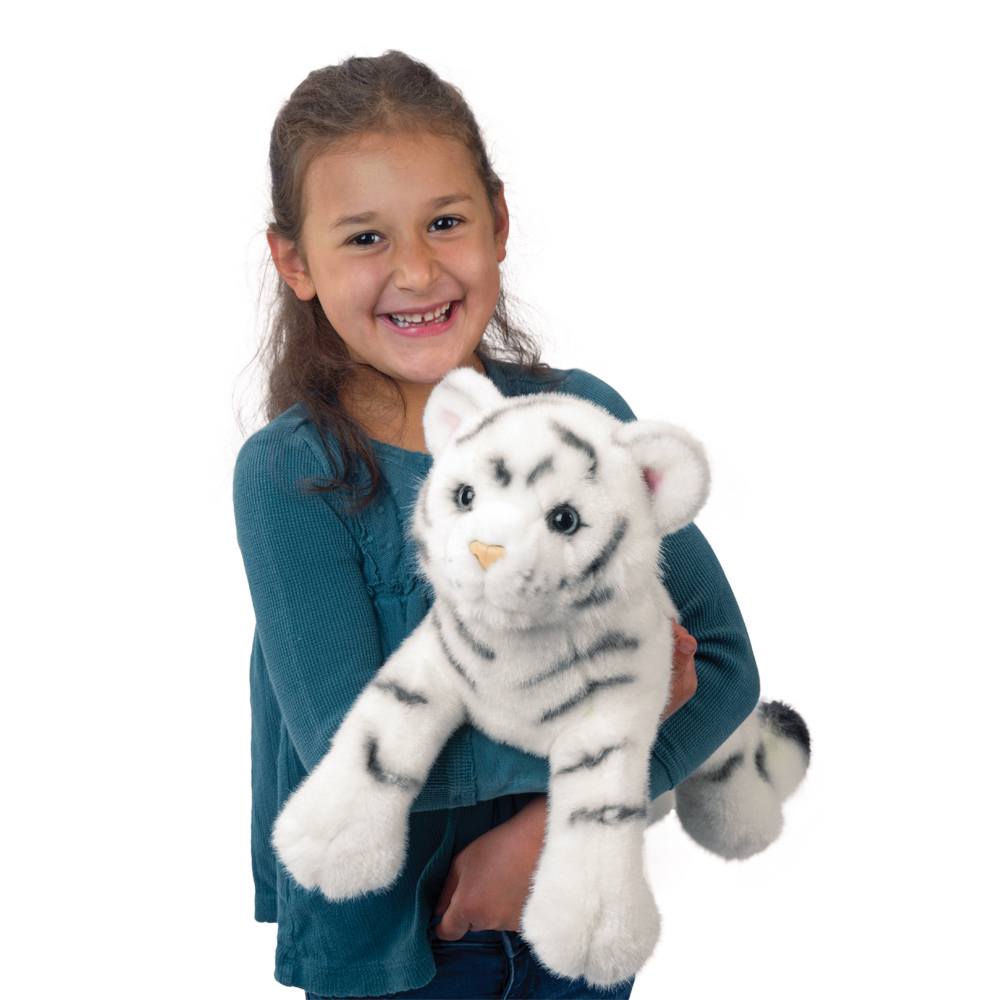 Zahara White Tiger Cub
