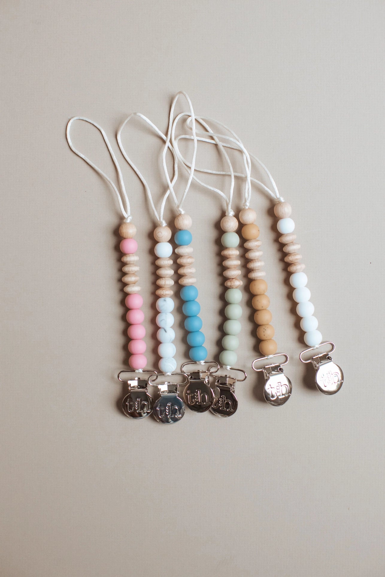 Petite Crew Pacifier & Toy Clip - Marble