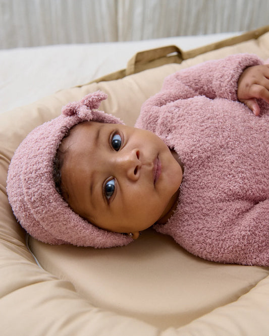 Infant Set Fuzzy