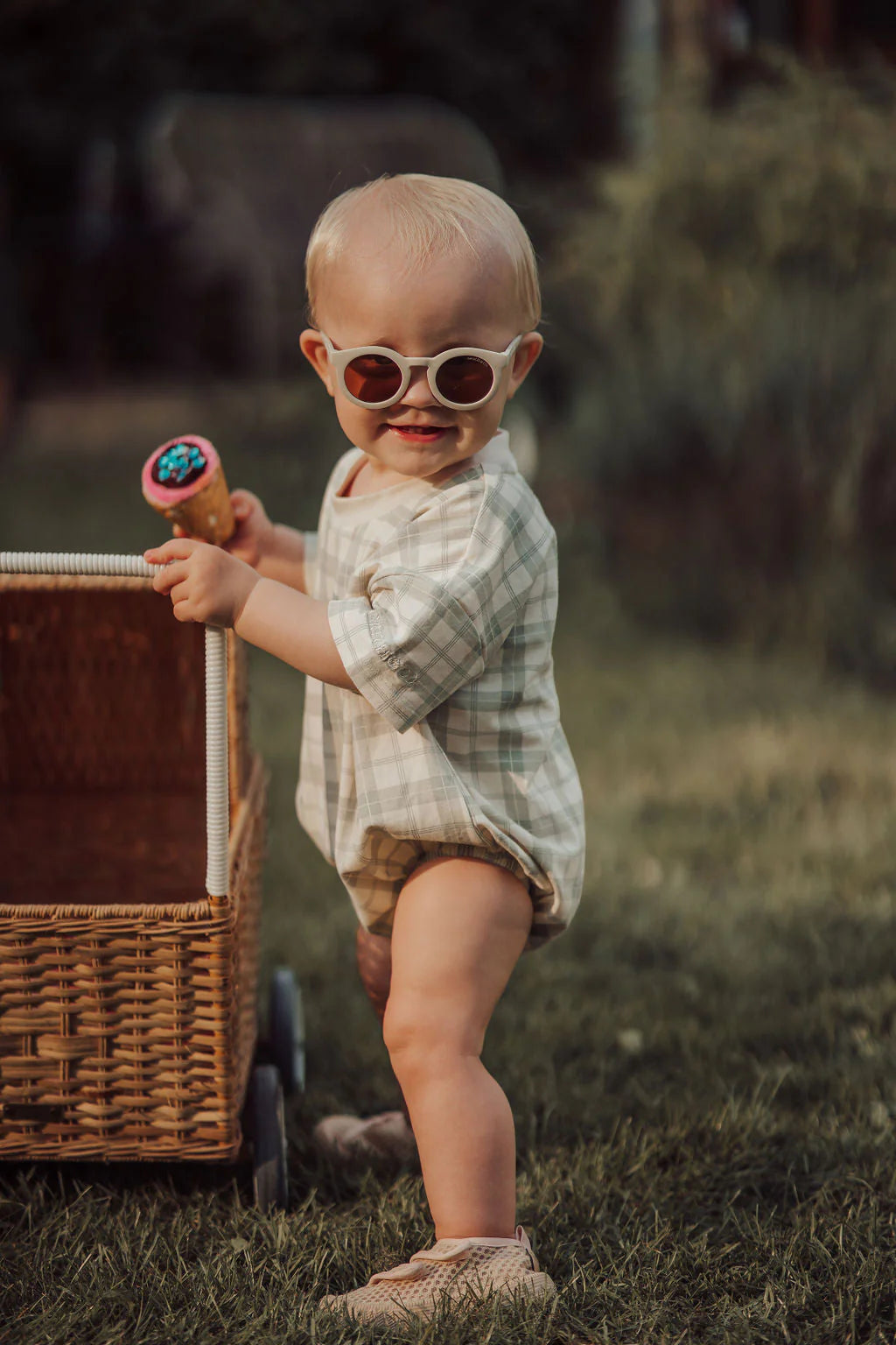 Classic Sustainable Sunglasses - Bio Based - Bendable - Polarized - Atlas (3-8Y)