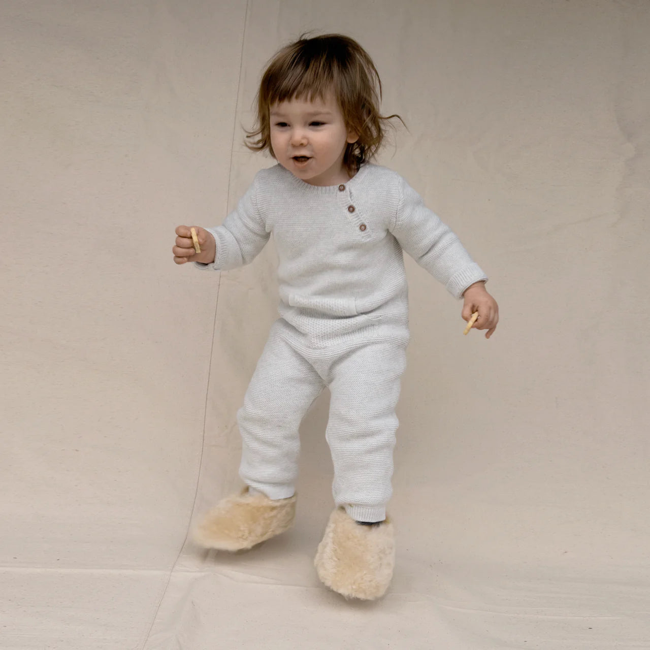 Cozy Children's Alpaca Slipper - Medium (9-11)