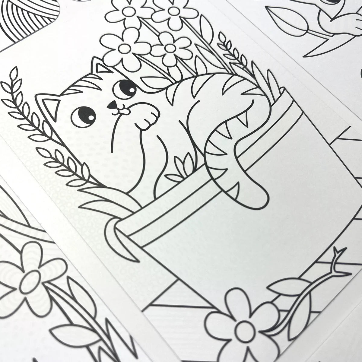 Undercover Art Hidden Patterns Coloring - Smitten Kitten