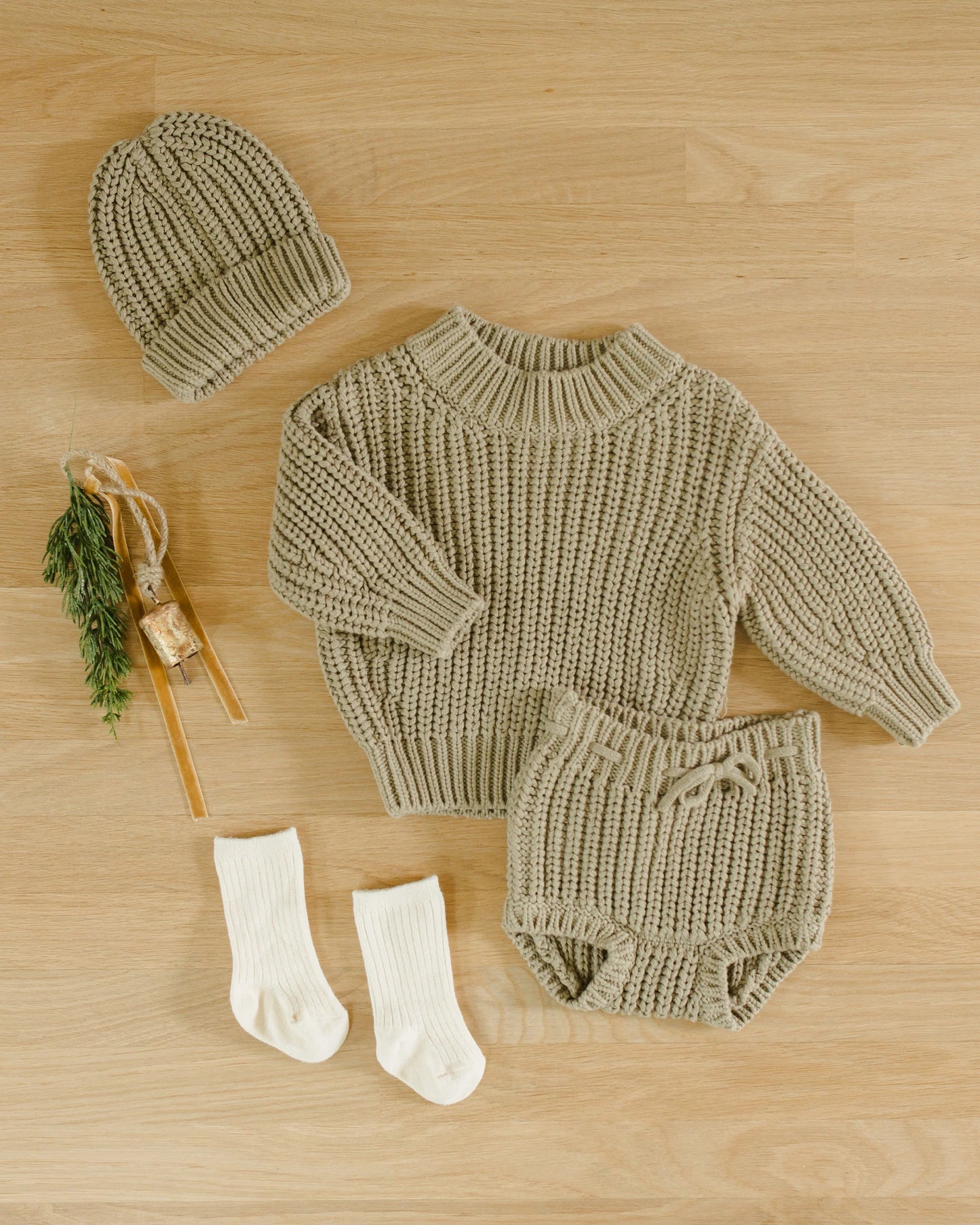 Chunky Knit Sweater and Knit Tie Bloomer Set