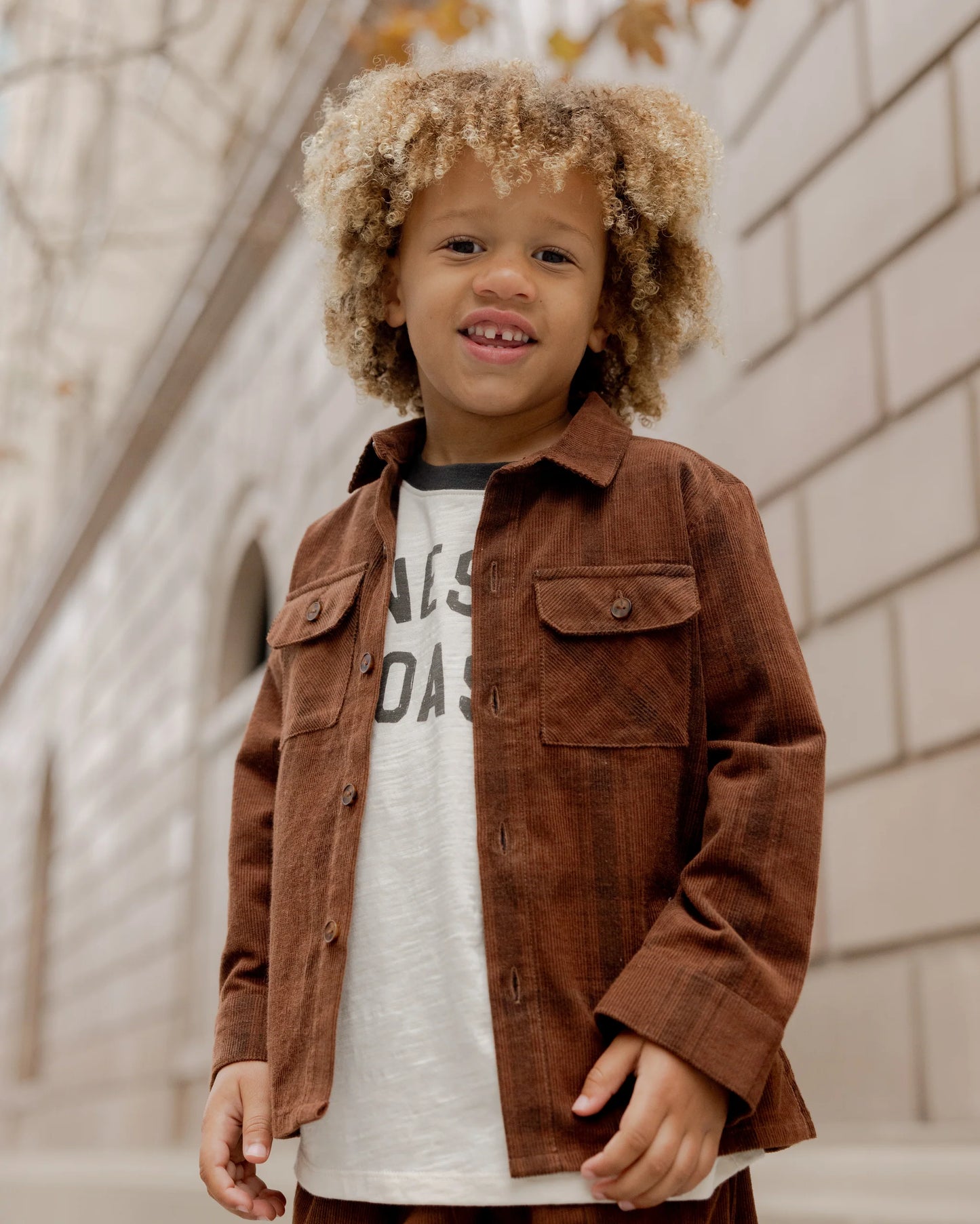 Pocketed Corduroy shirt