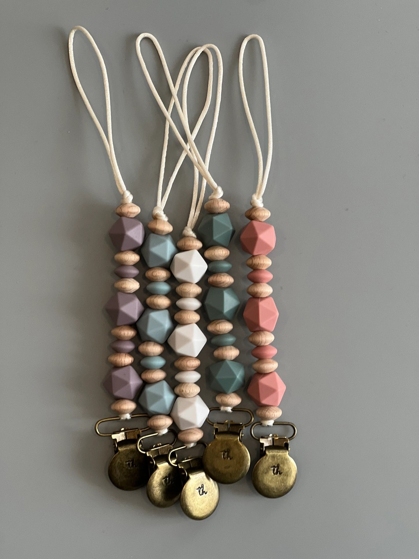 Petite Crew Pacifier & Toy Clip - Dusty Pink Speckle