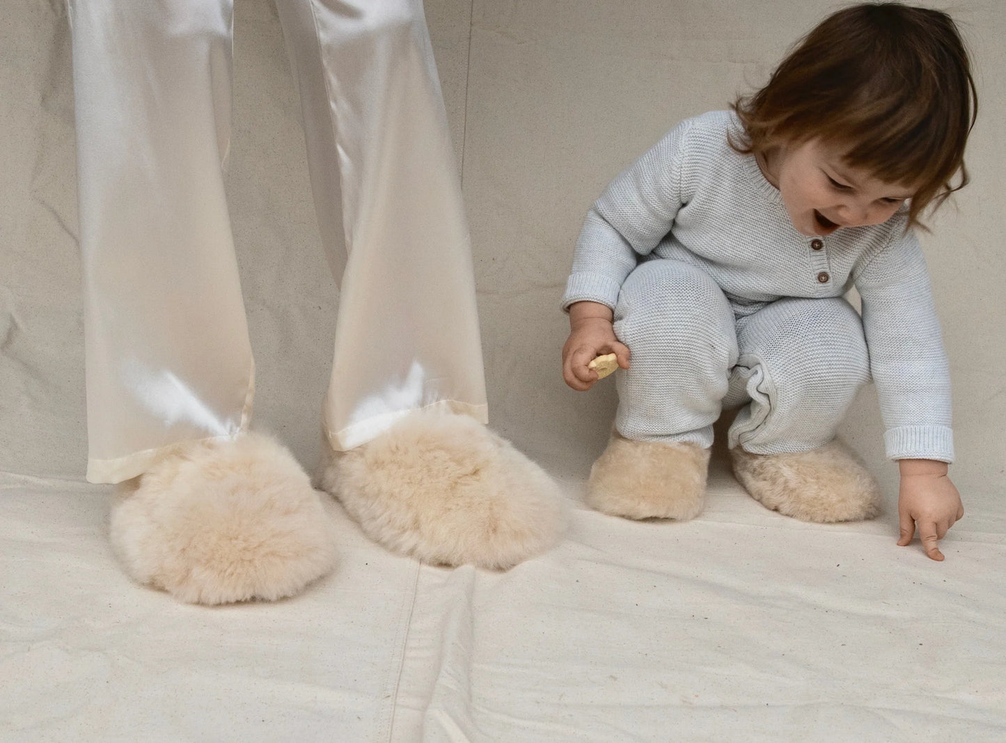 Cozy Children's Alpaca Slipper - Large (12-1)