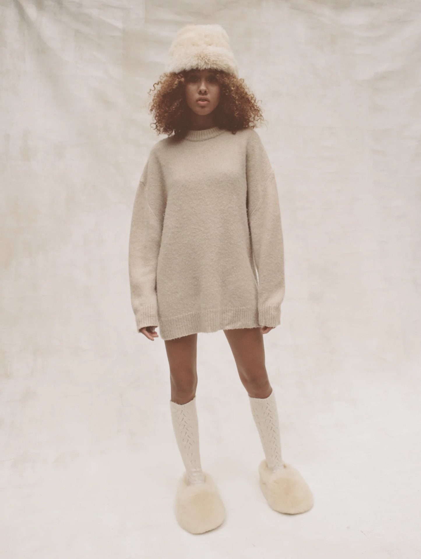 Cozy Alpaca Slipper - Small (W6-7)