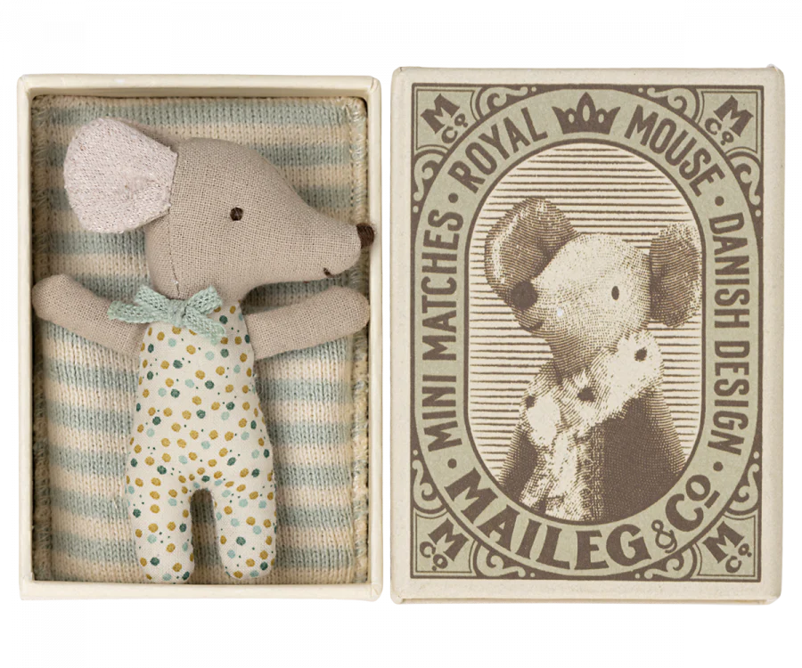 Sleepy/wakey baby mouse in matchbox - Blue