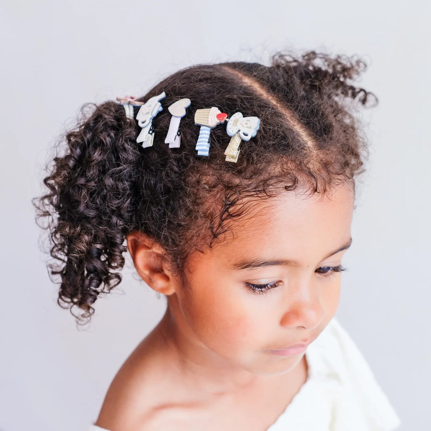 Afternoon Tea Salon Clips