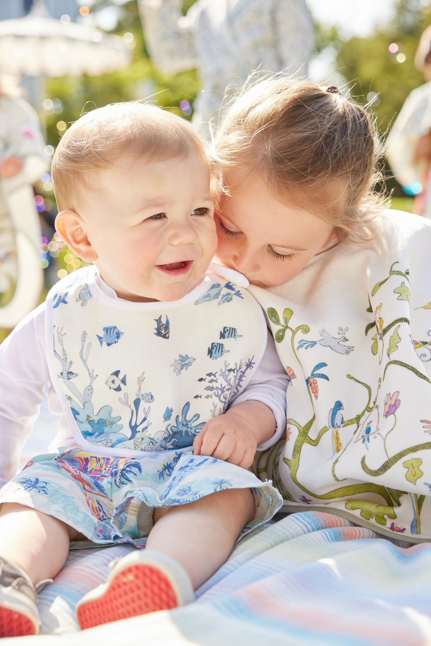 The Perfect Bib-Under the Sea