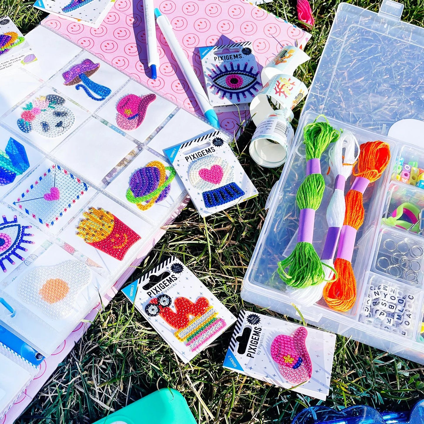 Cora Crystal Ball Pixiegem