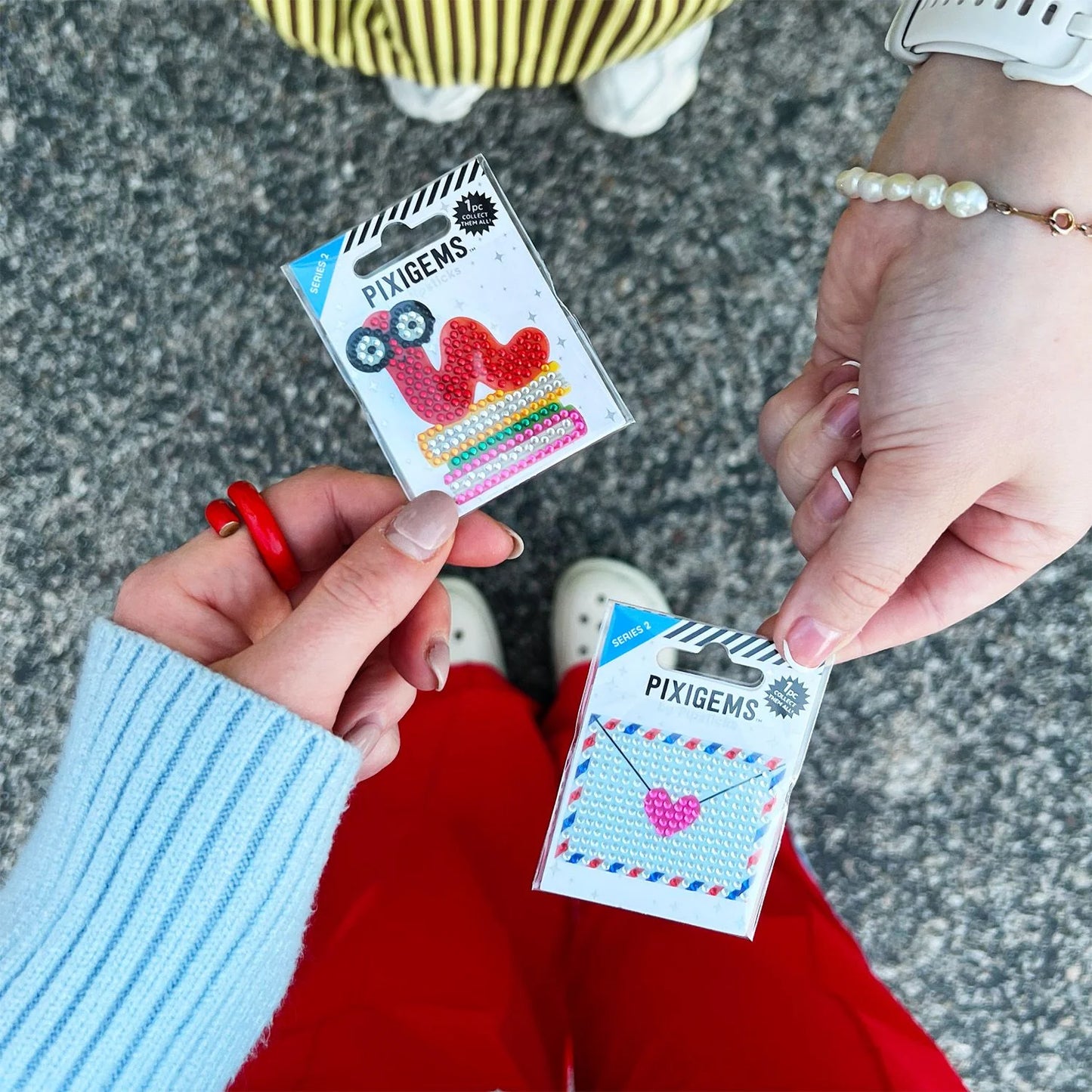 Lucy Letter Pixiegem