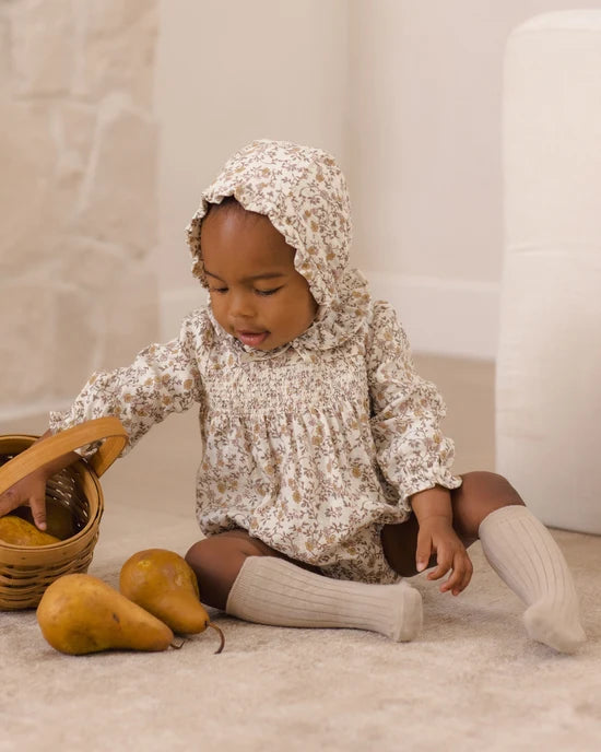 Woven Ruffle Bonnet