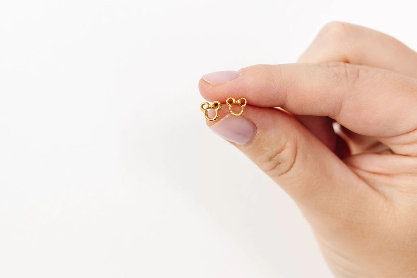 Minnie Screw Back Earrings