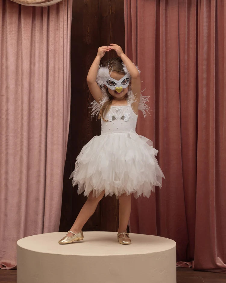 Swan Mask - Ivory