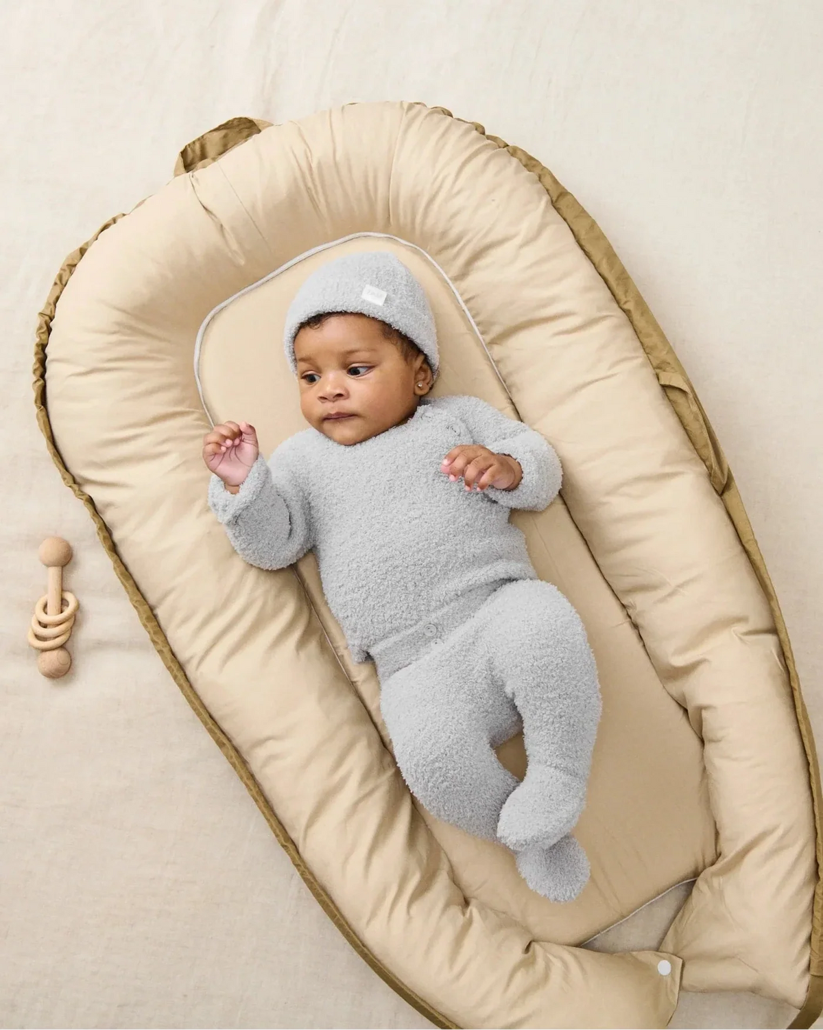 Infant Set Fuzzy