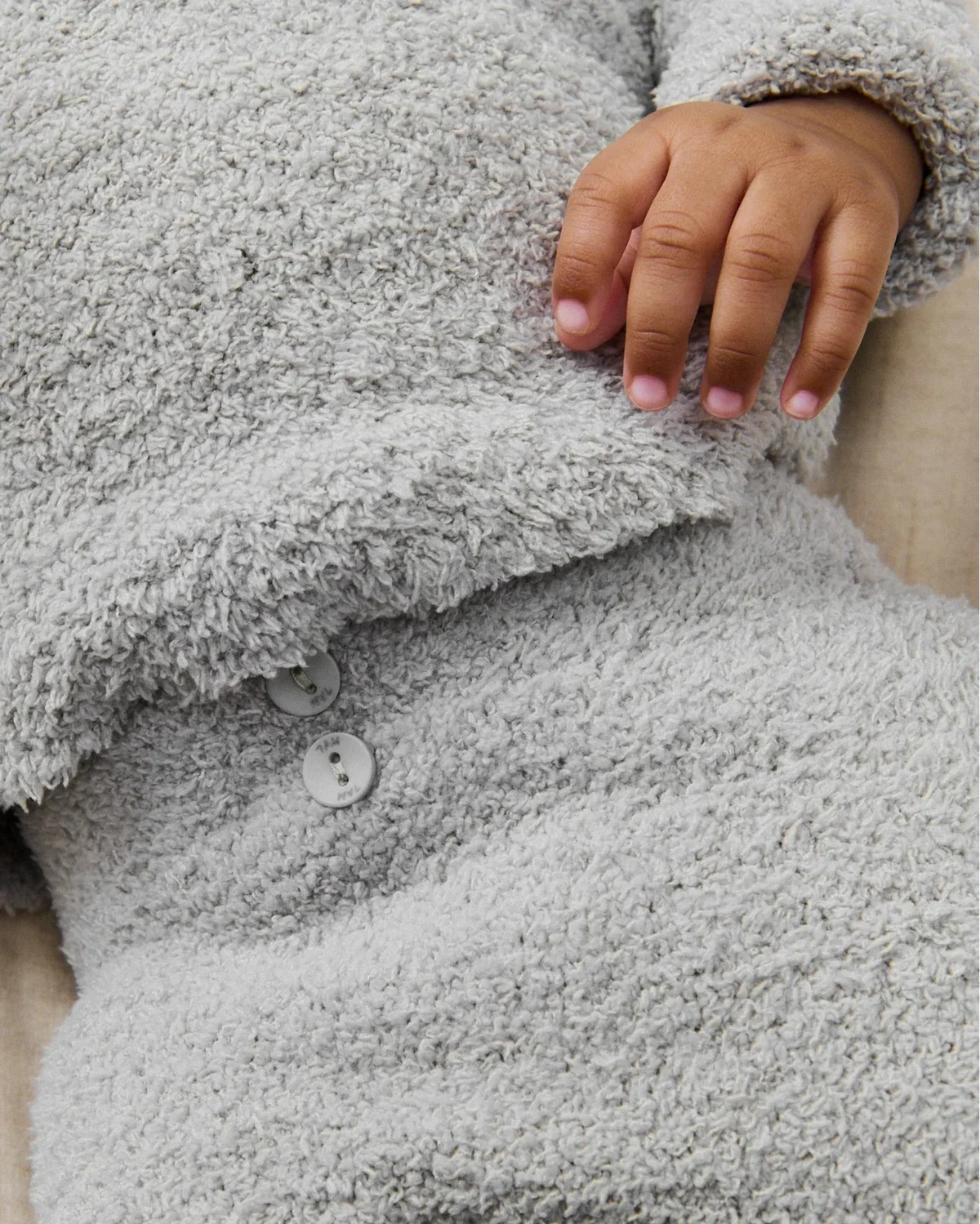 Infant Set Fuzzy