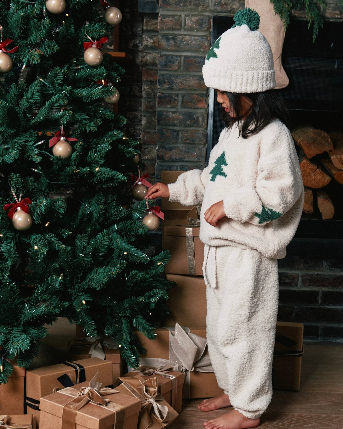 Boxy Sweater Christmas Tree