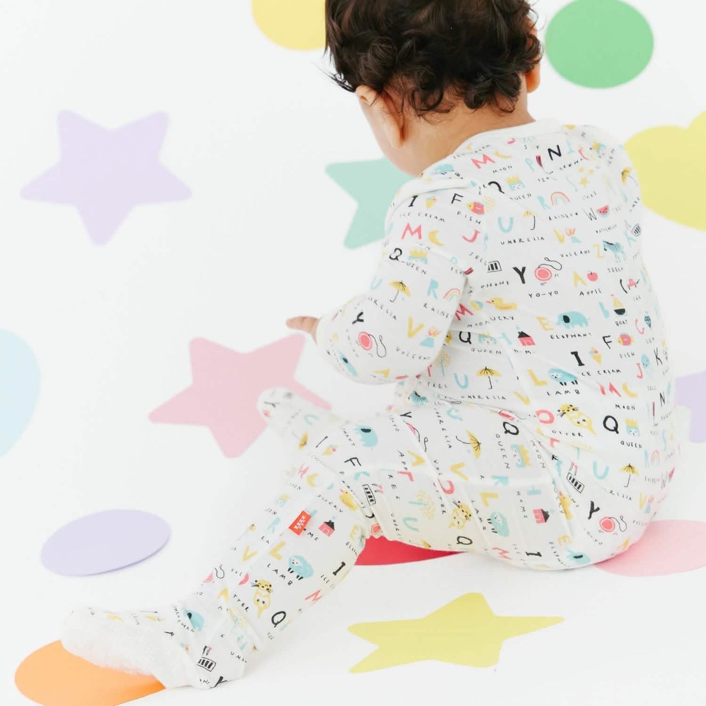 Modal Magnetic Footie