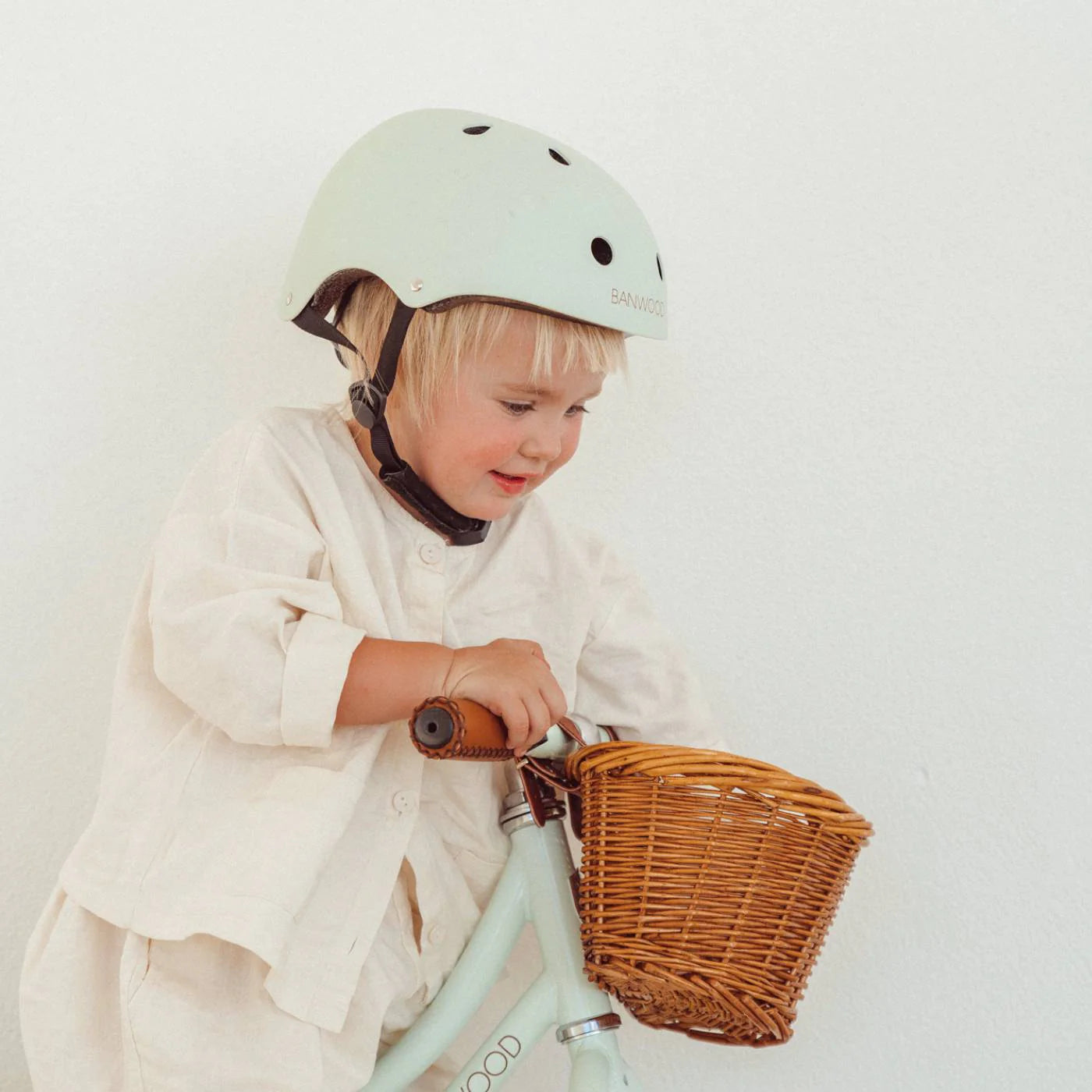 Classic Helmet Banwood - Matte Pale Mint - XS