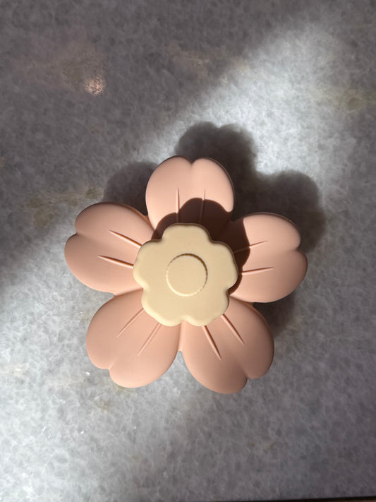 Daisy Toy Silicone Teether Spinner - Misty Rose