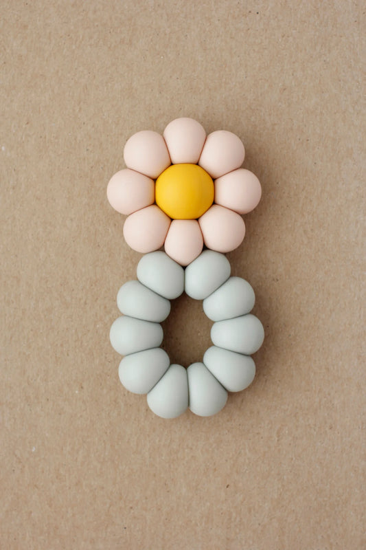 Freezer Teether - Chamomile, Blush