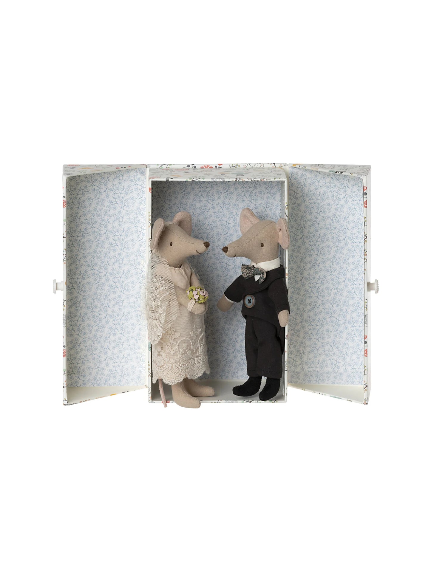 Wedding Mice couple in box