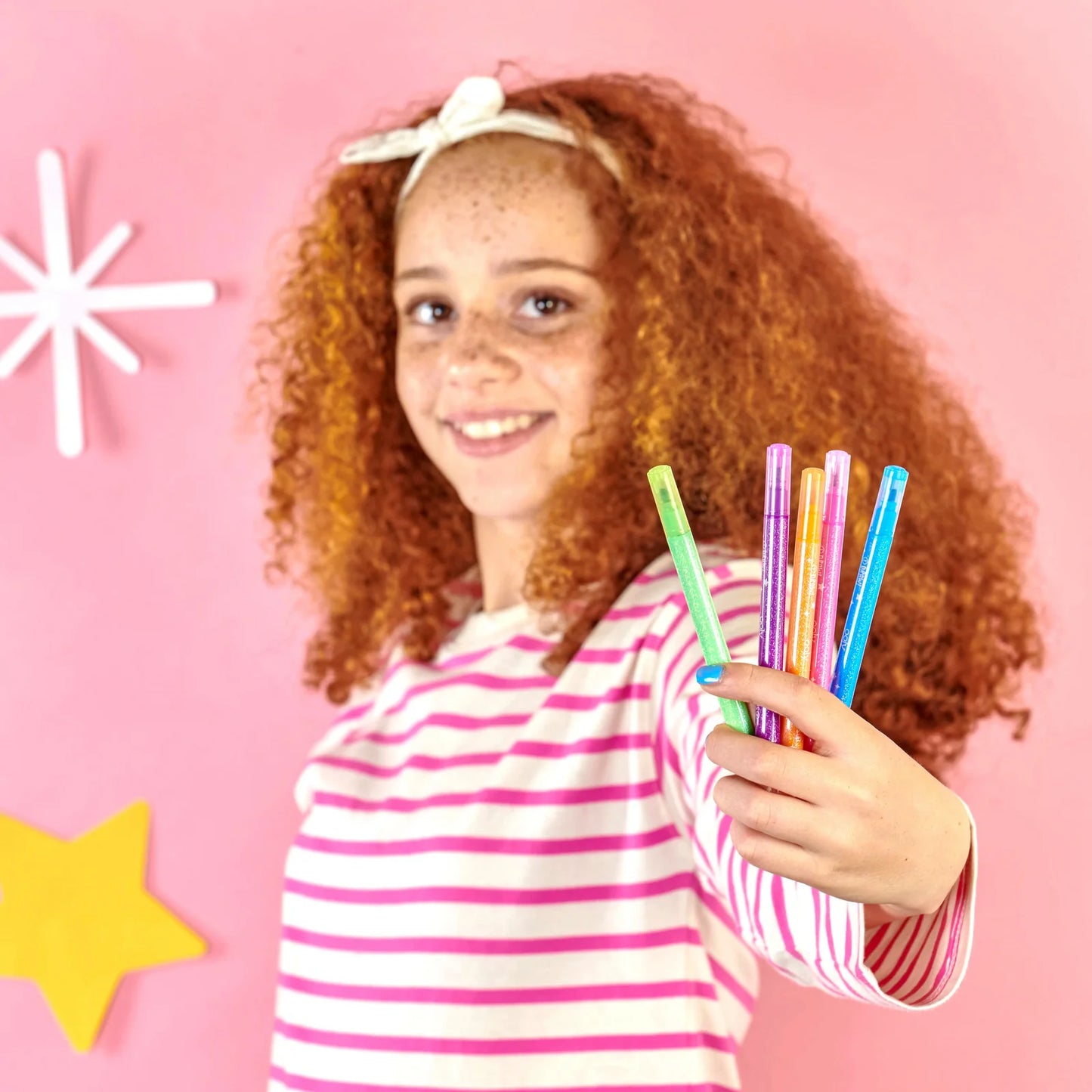 Switch-eroo! Sparkly Glitter Color-changing Markers (Set of 12)