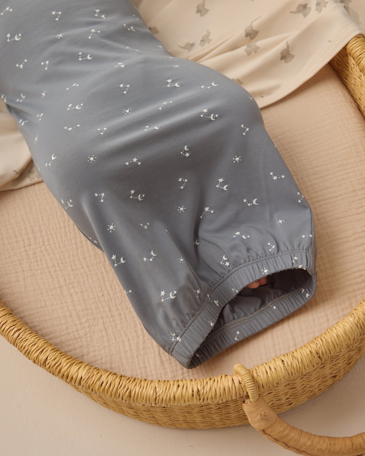 Bamboo Baby Gown + Hat Set - Starlight - NB