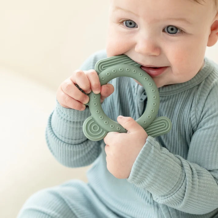 Frog Rattle Buddy