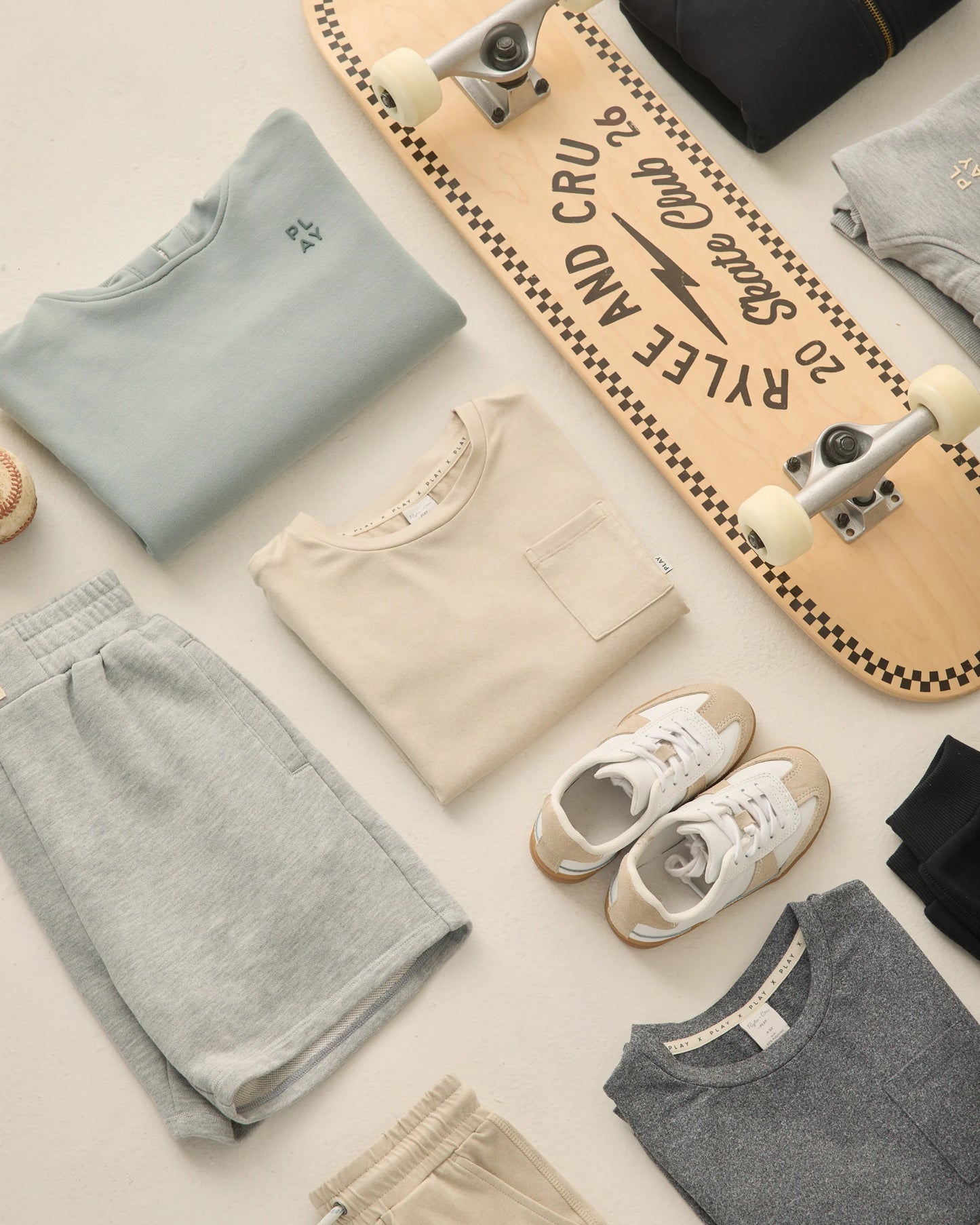 Cove Essential Pocket Tee