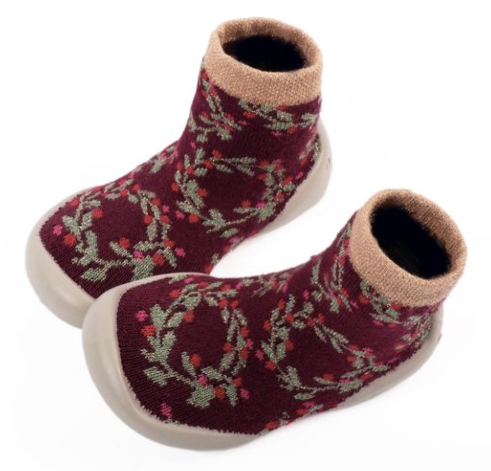 Kids Slippers- Welcome 7.5/8