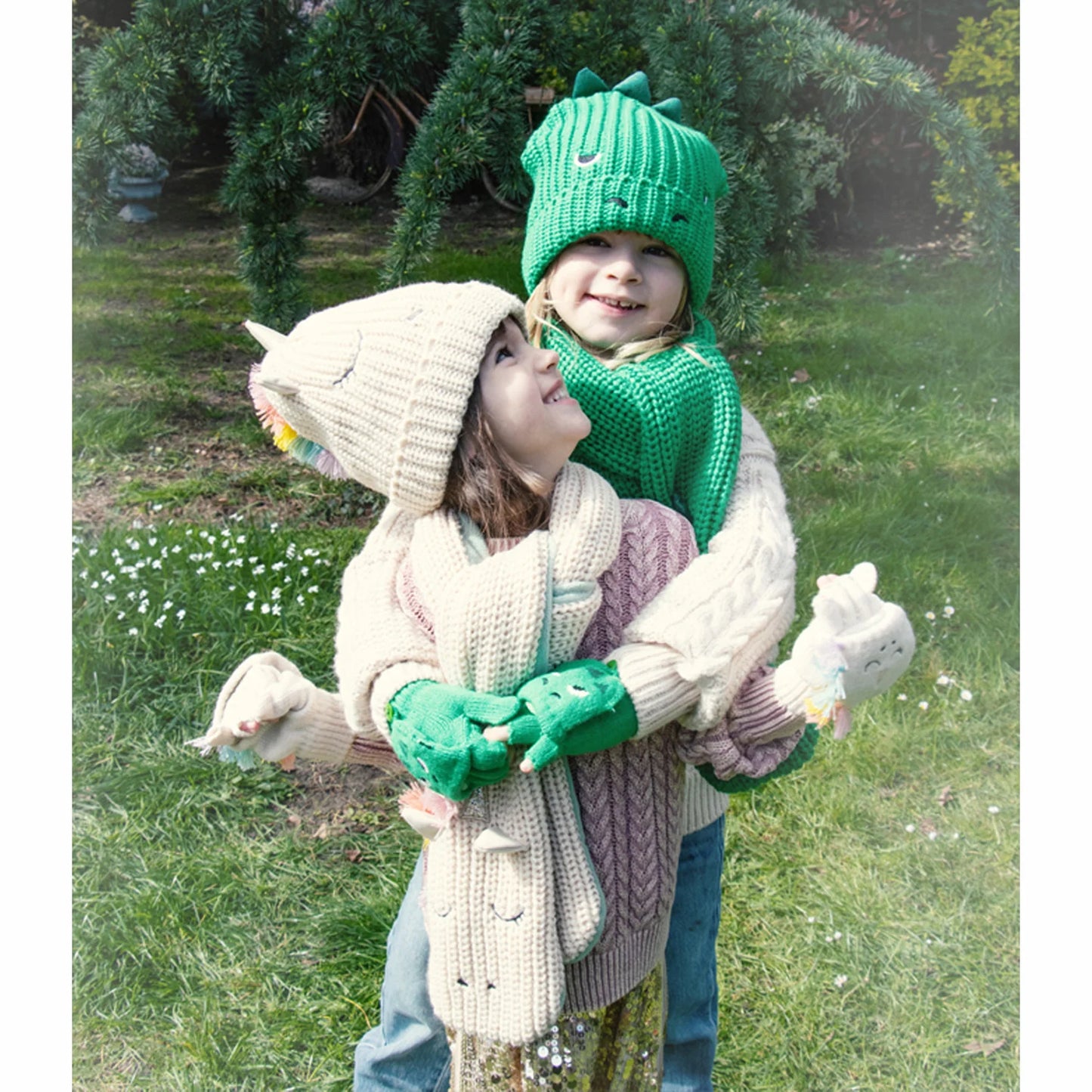 Rainbow Unicorn Knitted Gloves (3-6 Years)