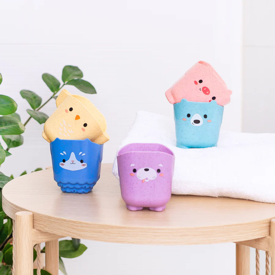 Pour & Play - Animal Cups
