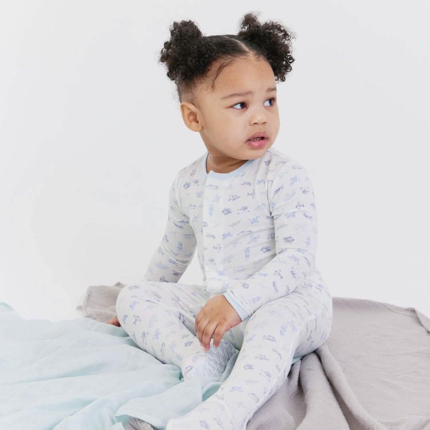 Modal Magnetic Footie