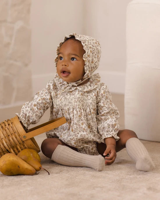 Woven Ruffle Bonnet