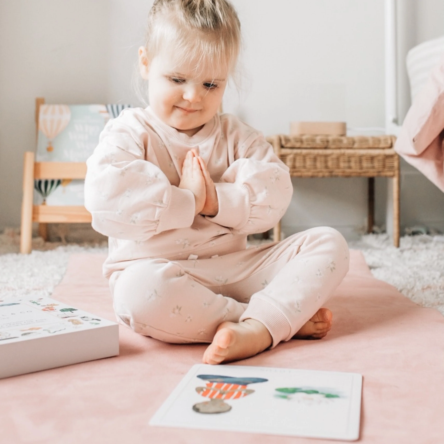 Yoga Flash Cards